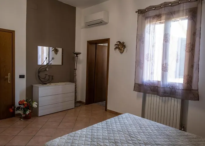 La Serra カントリーハウス サン・ミニアート